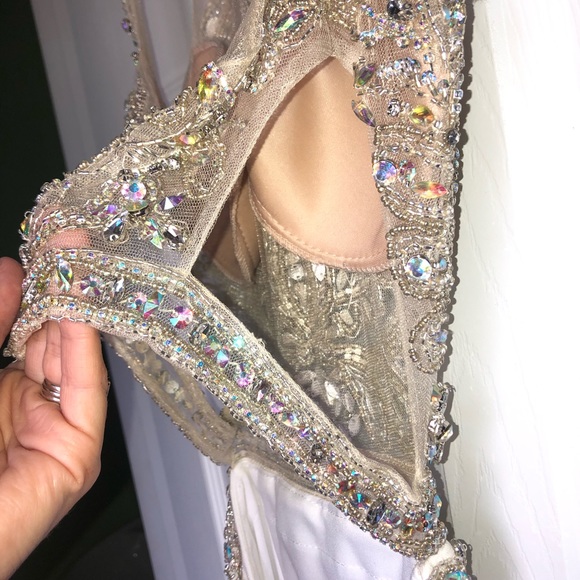 Women’s formal dress Size 4 - Picture 5 of 8